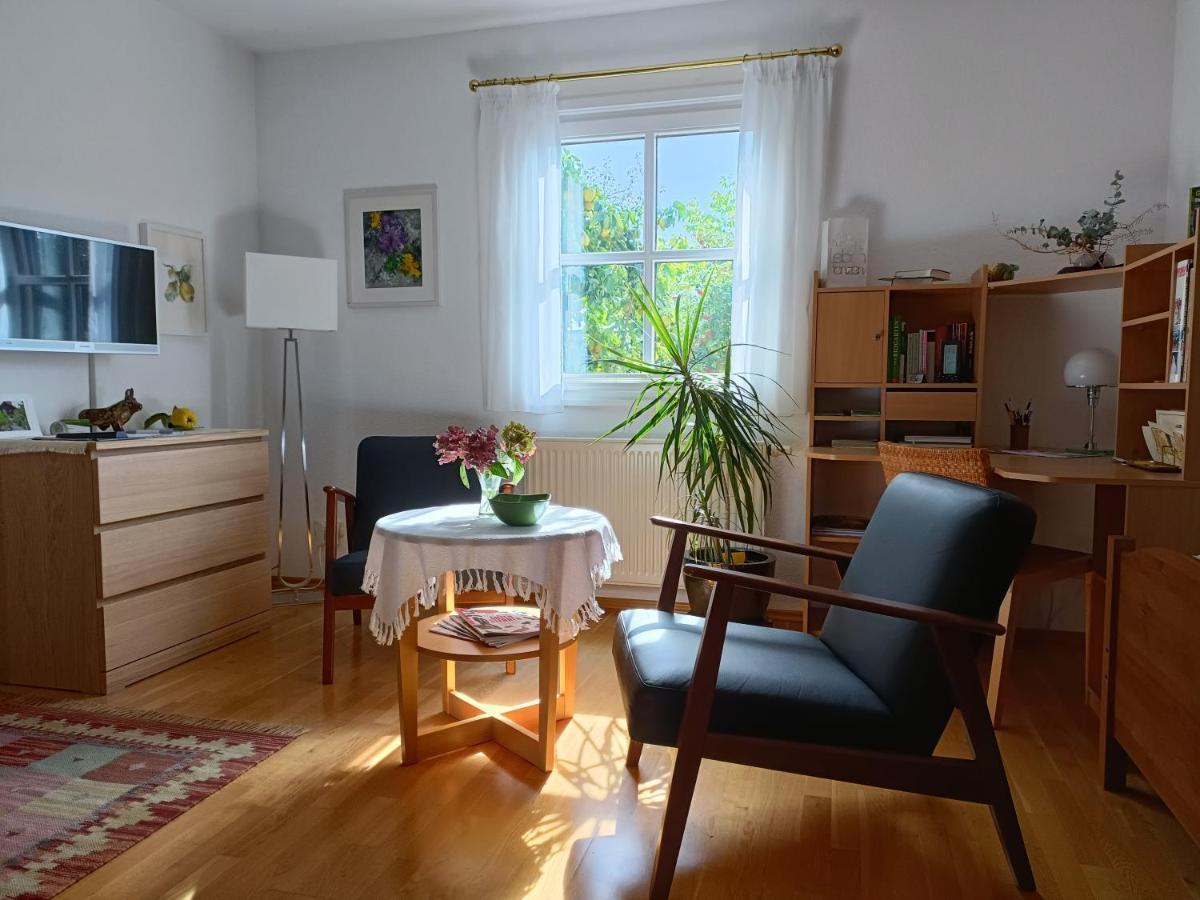 Apartment Haus Merlin Am Boeckelsberg Weimar  Buitenkant foto